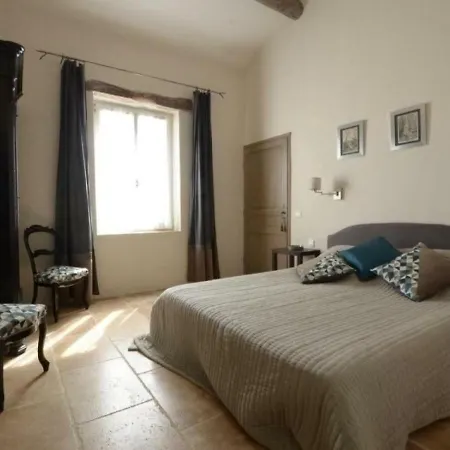 House Le Jarrus La Garde-Adhémar